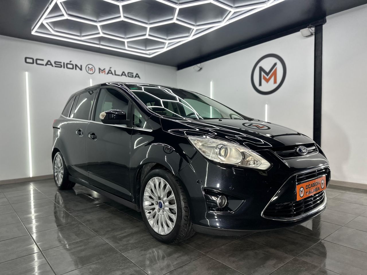Ford Grand C-MAX 1.0 EcoBoost 125 Auto Start-Stop Trend Nacional Único Propietario - 162.000Km - Foto 2 