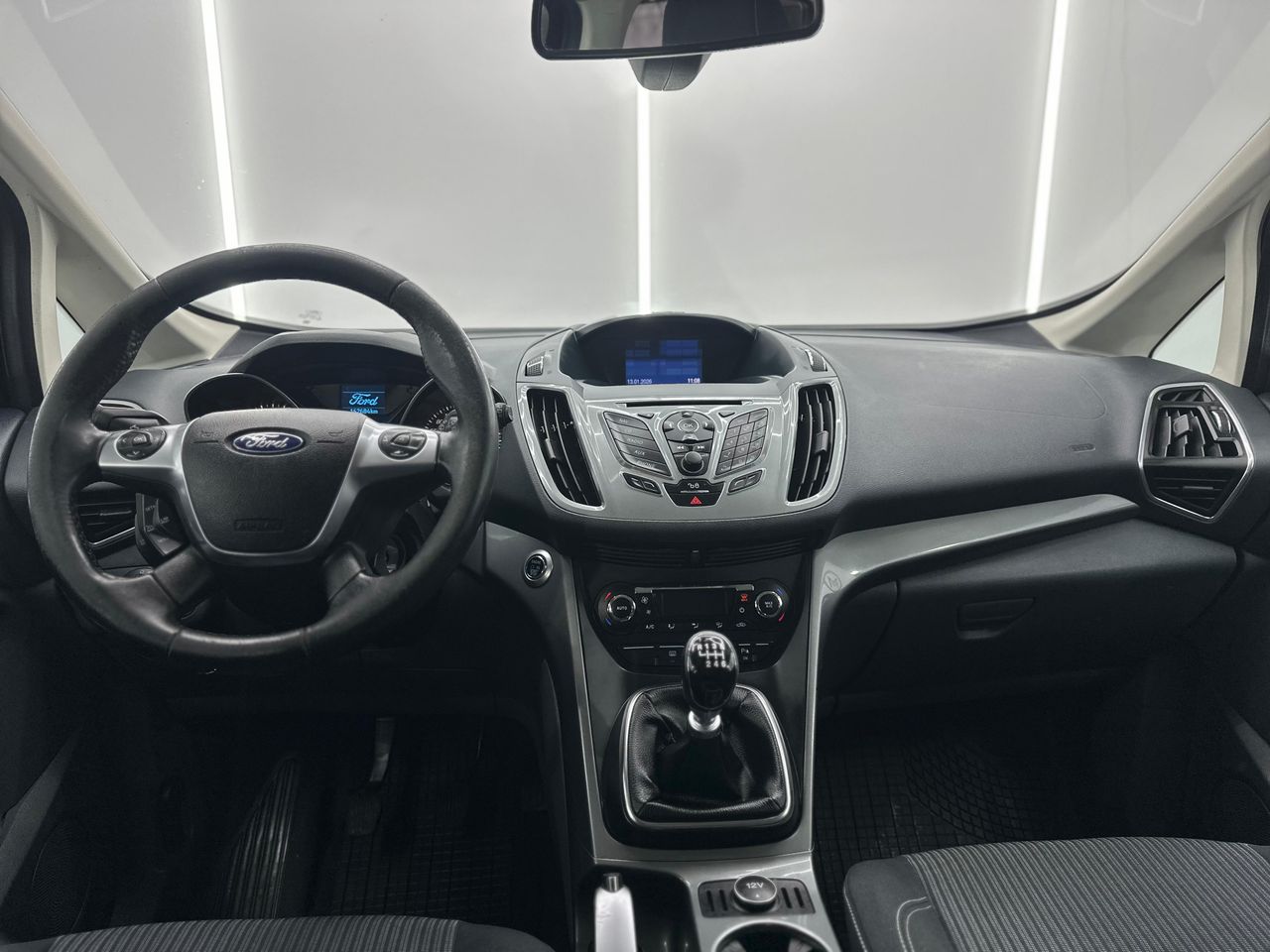 Ford Grand C-MAX 1.0 EcoBoost 125 Auto Start-Stop Trend Nacional Único Propietario - 162.000Km - Foto 2 