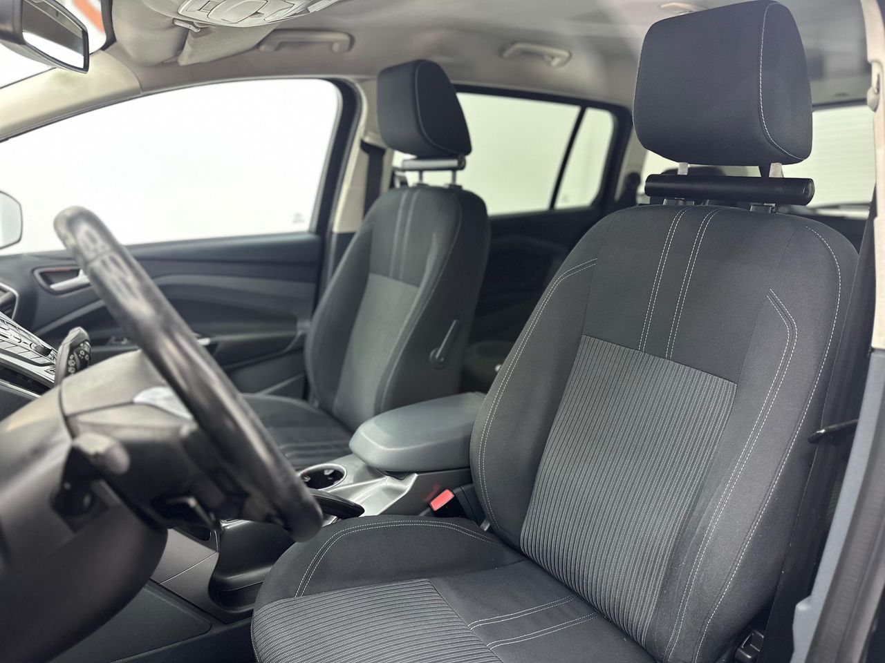 Ford Grand C-MAX 1.0 EcoBoost 125 Auto Start-Stop Trend Nacional Único Propietario - 162.000Km - Foto 2 