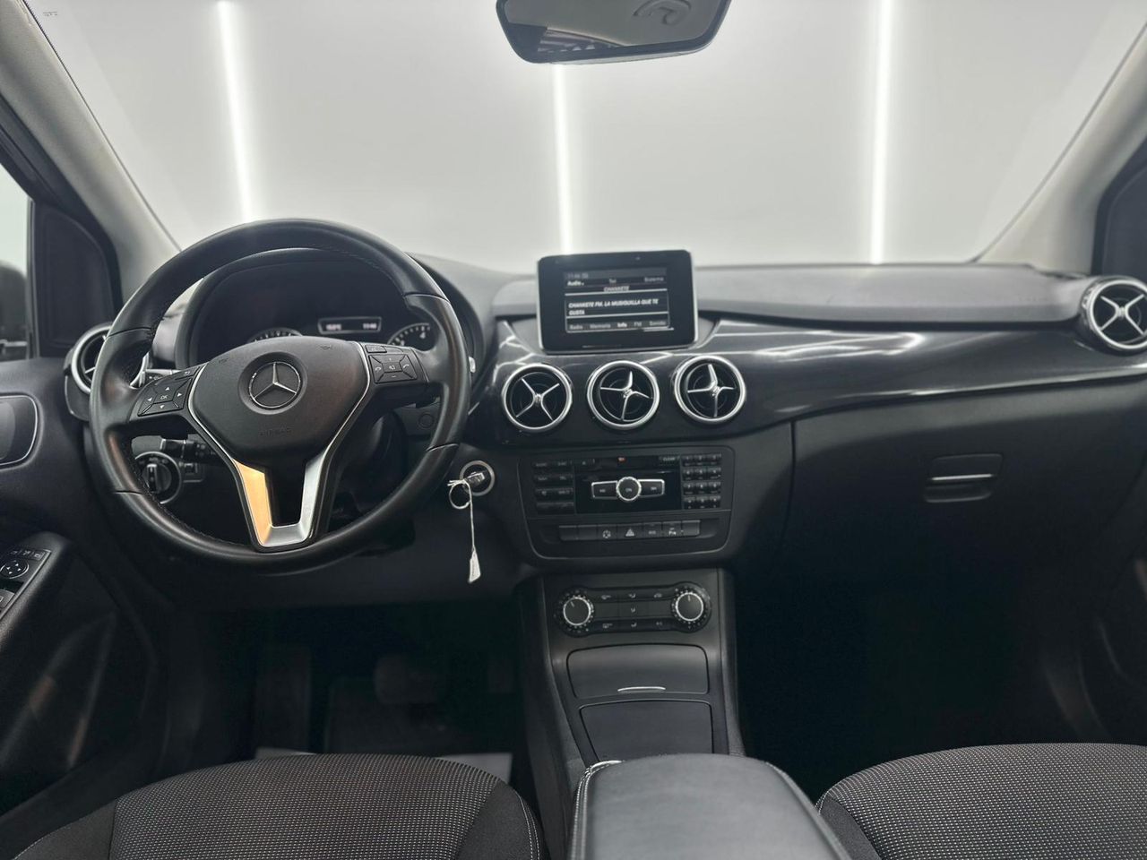 Mercedes Clase B B 200 CDI BlueEFFICIENCY - Foto 2 