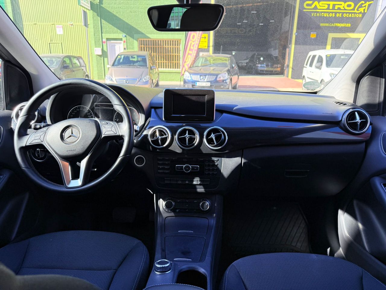 Mercedes Clase B B 200 CDI BlueEFFICIENCY - Foto 2 