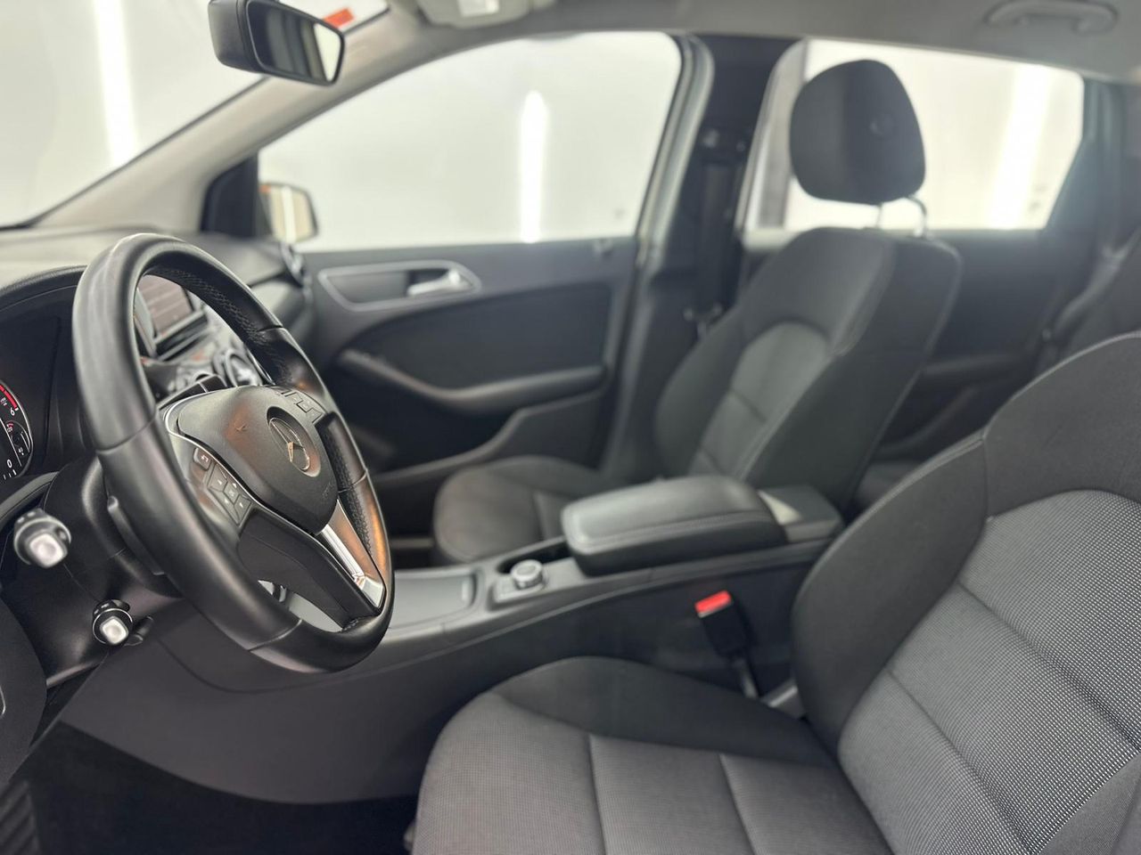 Mercedes Clase B B 200 CDI BlueEFFICIENCY - Foto 2 