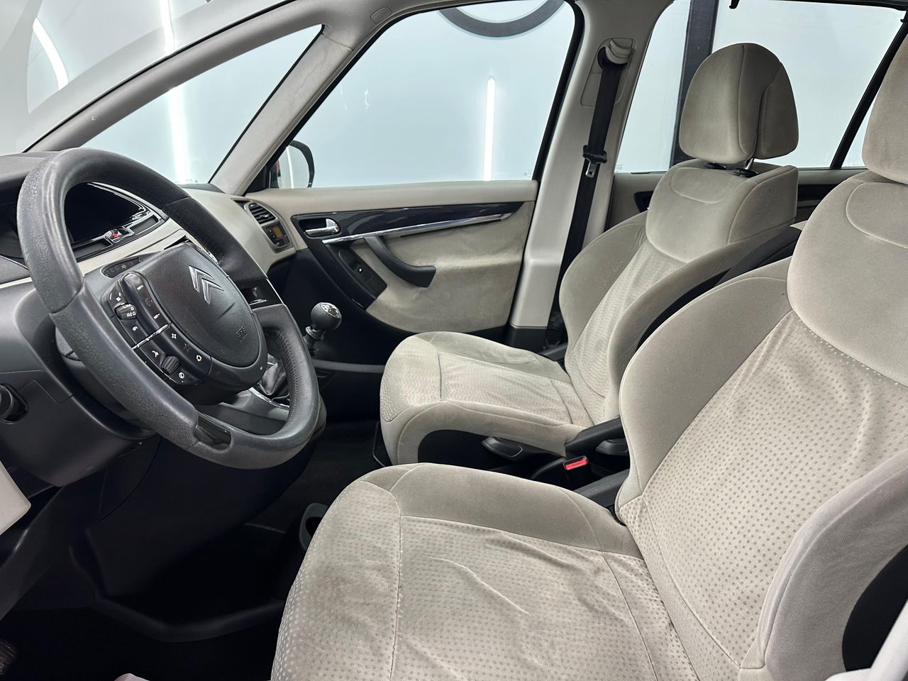 Citroën Grand C4 Picasso 2.0 HDi 150cv Exclusive Plus - Foto 2 