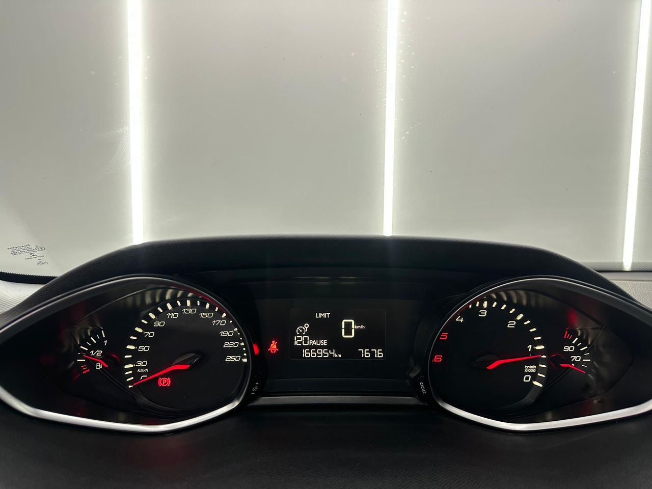 Peugeot 308 Nuevo 308 SW Active 1.6 e-HDI 115 - Foto 2 