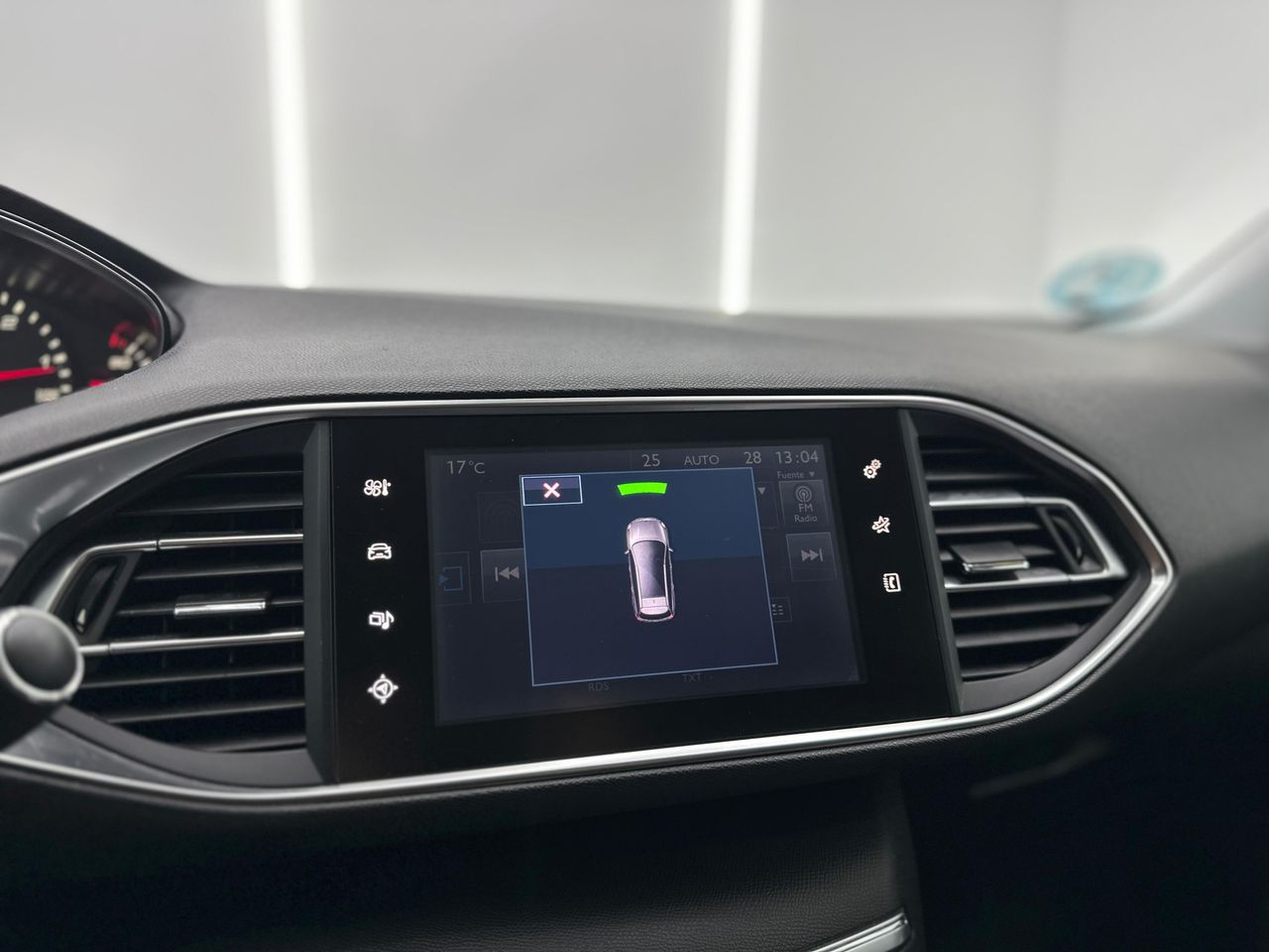 Peugeot 308 Nuevo 308 SW Active 1.6 e-HDI 115 - Foto 2 