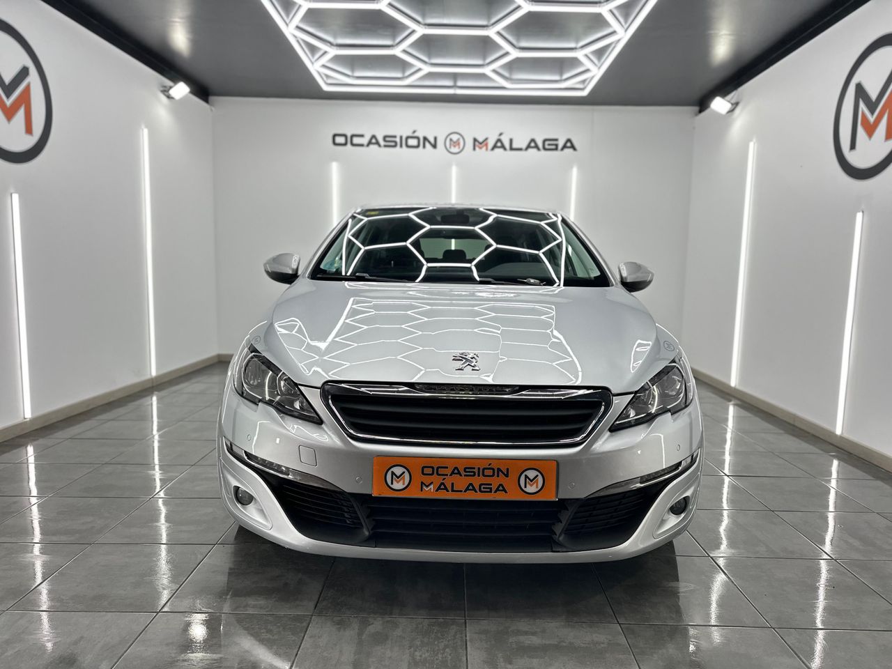 Peugeot 308 Nuevo 308 SW Active 1.6 e-HDI 115 - Foto 2 