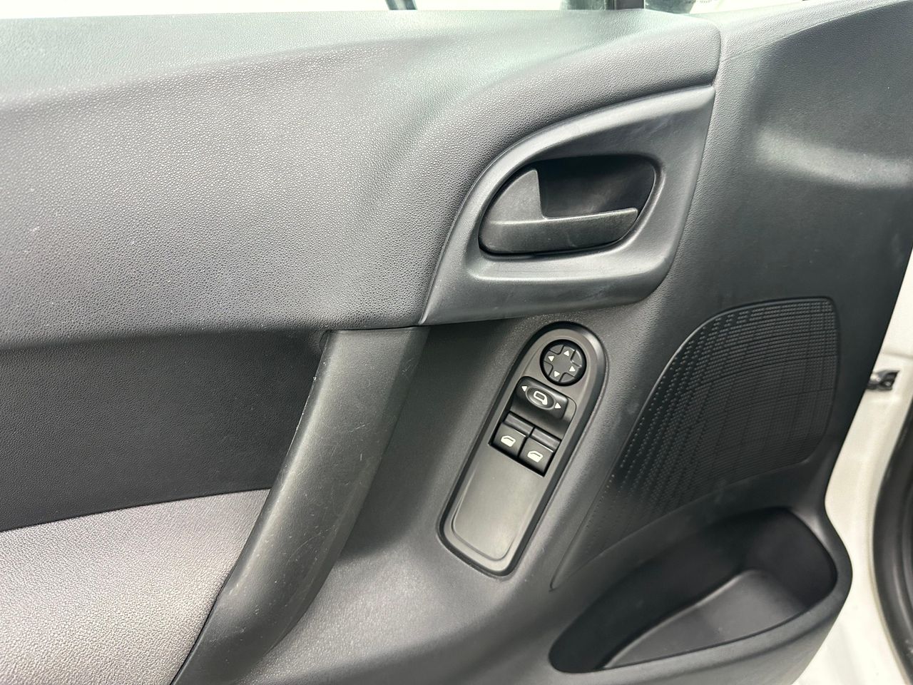 Citroën C3 VTi 68cv Tonic - Foto 2 