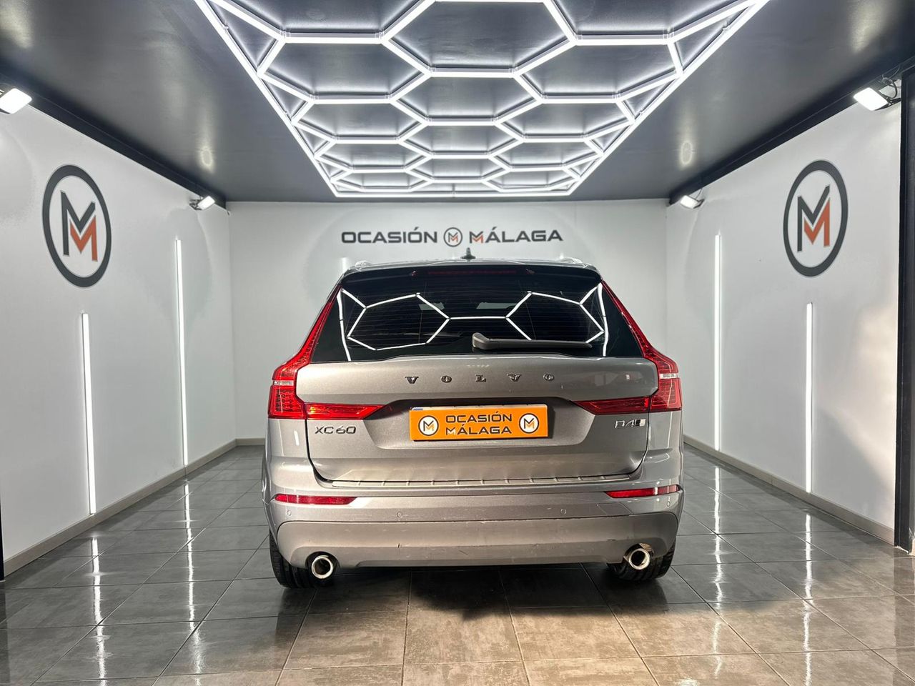 Volvo XC60 2.0 D4 AWD Momentum Auto - Foto 2 