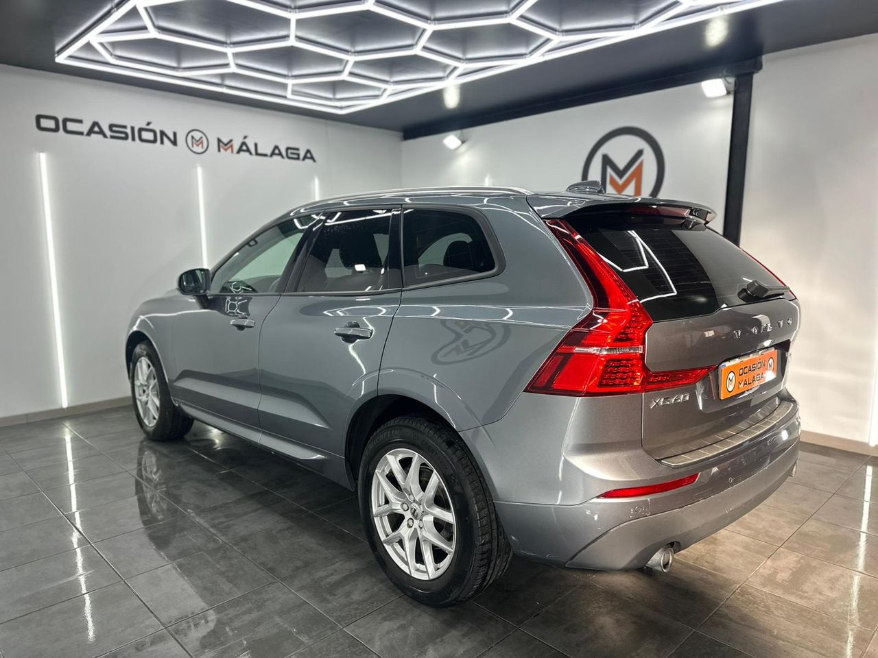 Volvo XC60 2.0 D4 AWD Momentum Auto - Foto 2 