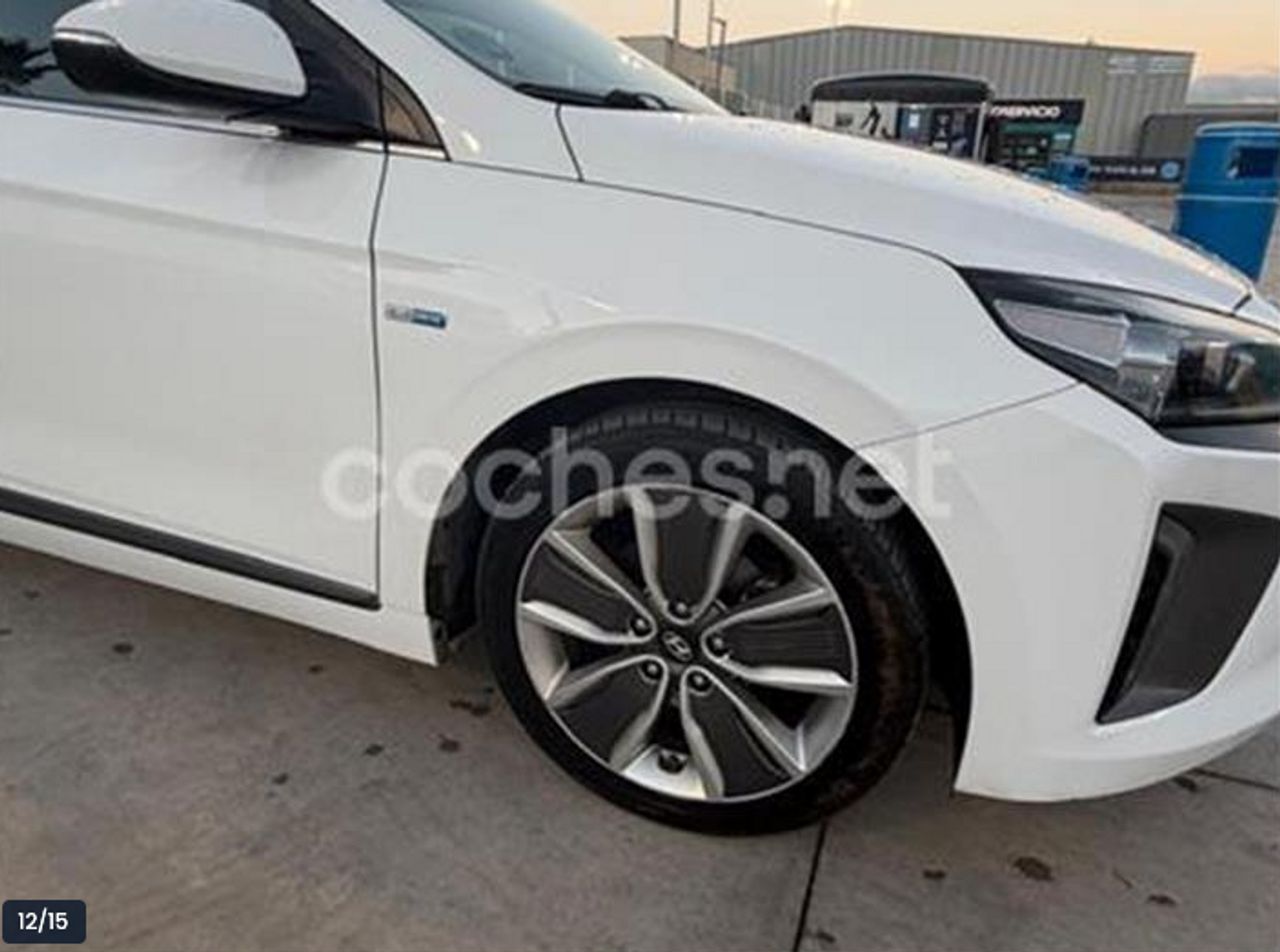 Hyundai IONIQ Híbrido 1.6 GDI 104 kW (141 CV) 6DCT Klass Nav Nacional +Único Propietario+Historial de mantenimiento - 134.000Km - Foto 2 