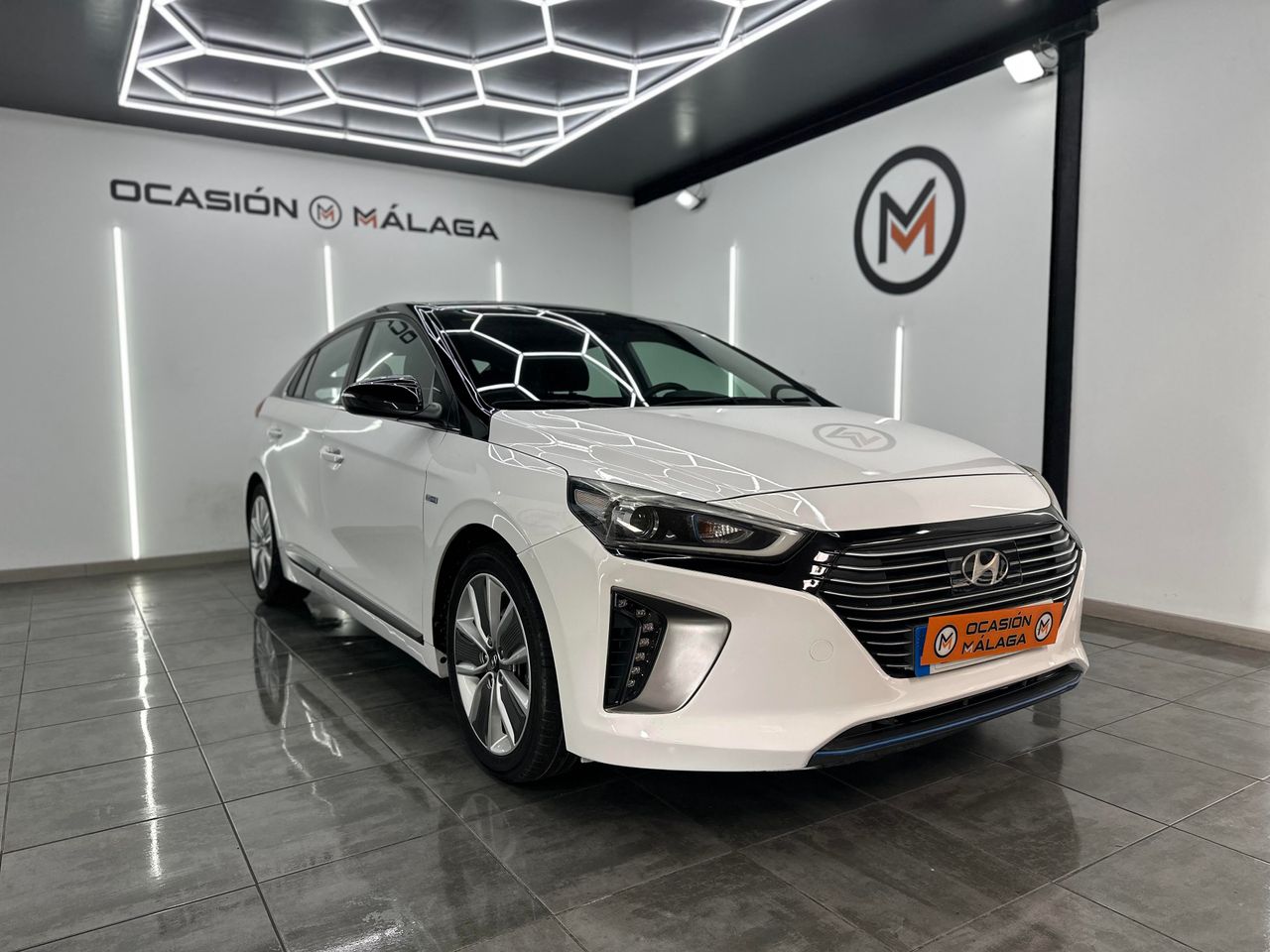 Hyundai IONIQ Híbrido 1.6 GDI 104 kW (141 CV) 6DCT Klass Nav Nacional +Único Propietario+Historial de mantenimiento - 134.000Km - Foto 2 