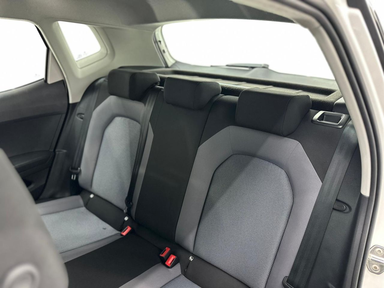 Seat Arona 1.0 TSI 85 kW (115 CV) Start/Stop Style Edition - Foto 2 