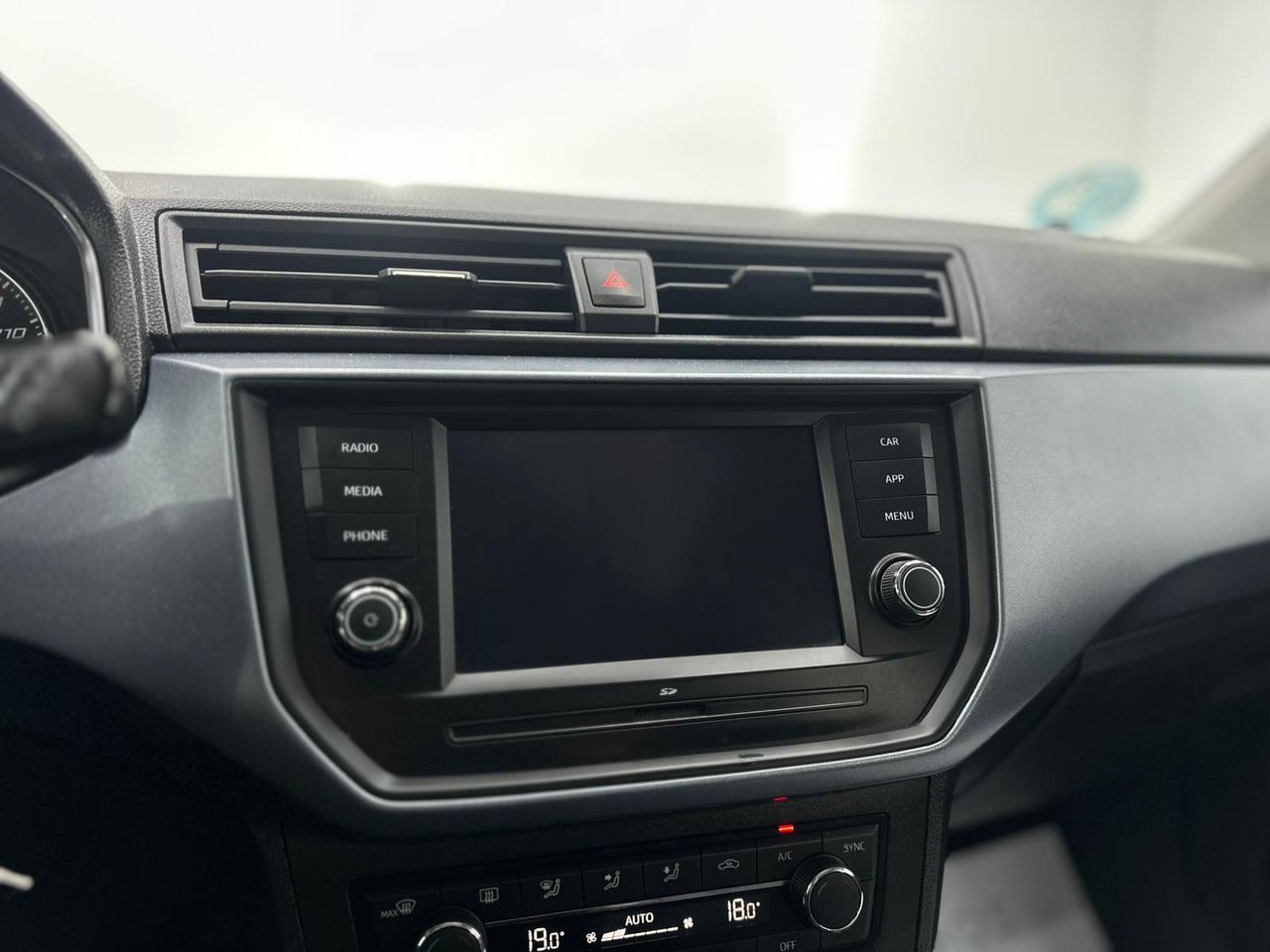 Seat Arona 1.0 TSI 85 kW (115 CV) Start/Stop Style Edition - Foto 2 