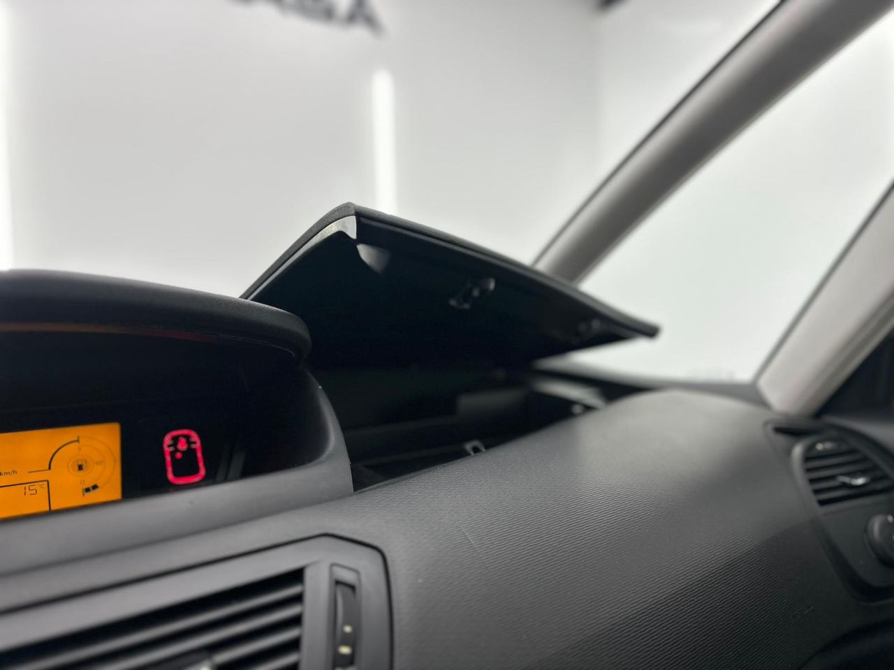 Citroën C4 Picasso NACIONAL 1.6VTI - 94.000Km - Foto 2 