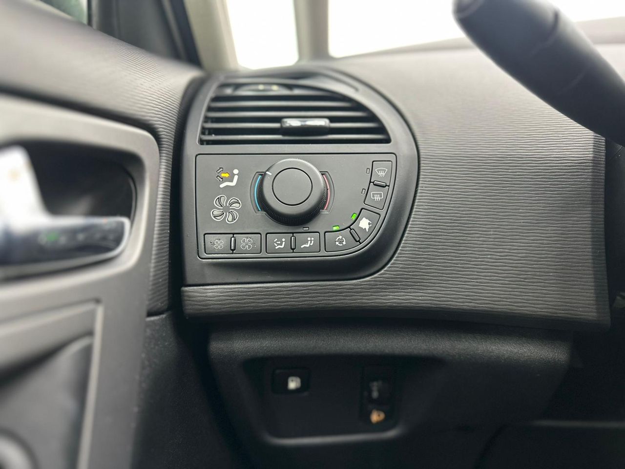 Citroën C4 Picasso NACIONAL 1.6VTI - 94.000Km - Foto 2 