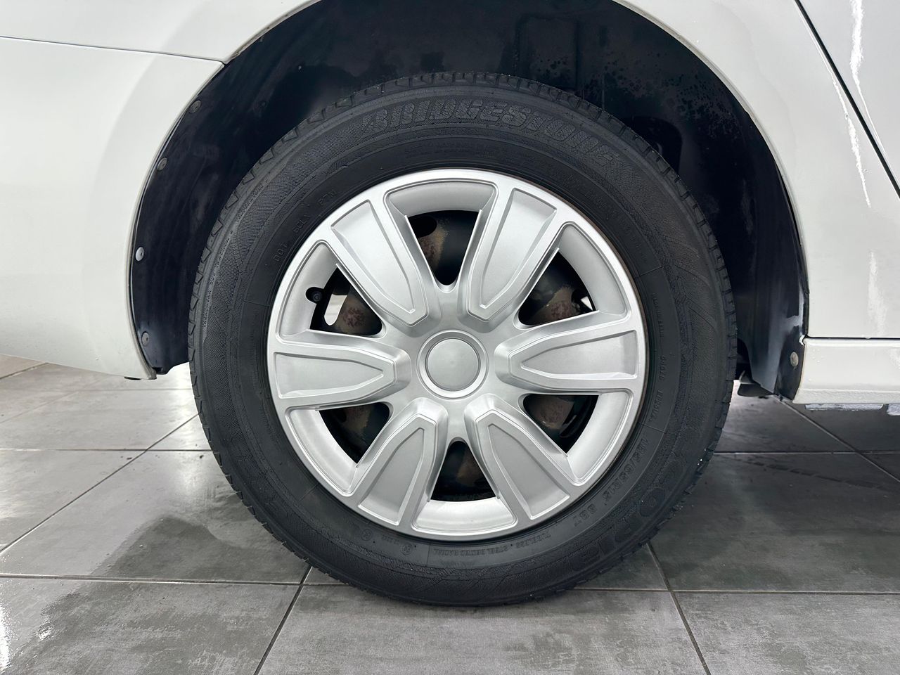 Citroën C-Elysée VTi 70cv Exclusive NACIONAL  ÚNICO PROPIETARIO - 212.000KM - Foto 2 