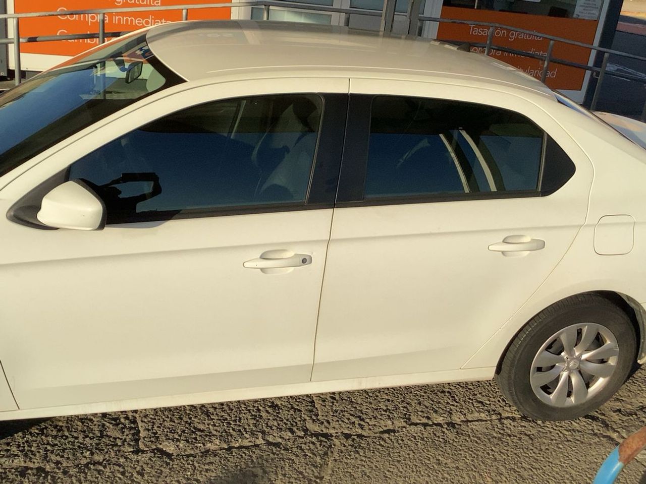 Citroën C-Elysée VTi 70cv Exclusive NACIONAL  ÚNICO PROPIETARIO - 212.000KM - Foto 2 