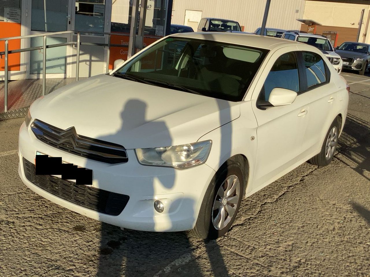 Citroën C-Elysée VTi 70cv Exclusive NACIONAL  ÚNICO PROPIETARIO - 212.000KM - Foto 2 