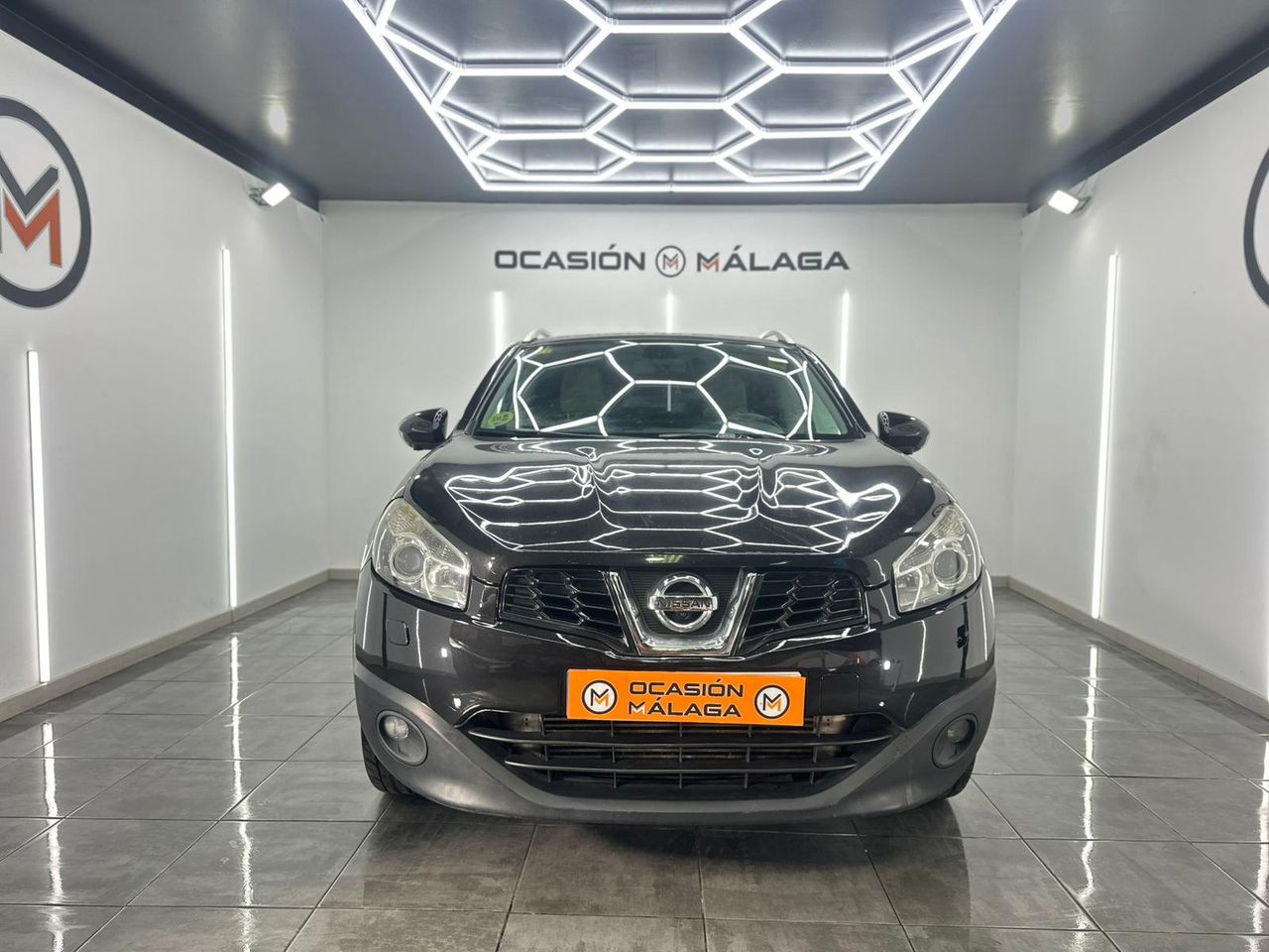 Nissan Qashqai 2.0 dCi TEKNA PREMIUM 4x4 A/T 17