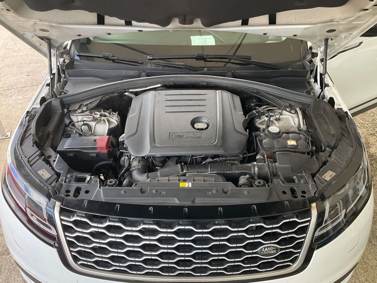 Land-Rover Range Rover Velar 2.0 D240 177kW (240CV) HSE 4WD Auto - Foto 2 