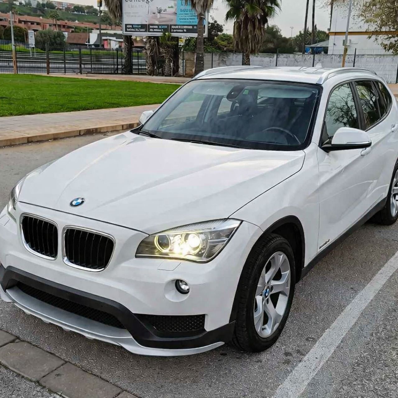 BMW X1 sDrive16d - Foto 2 