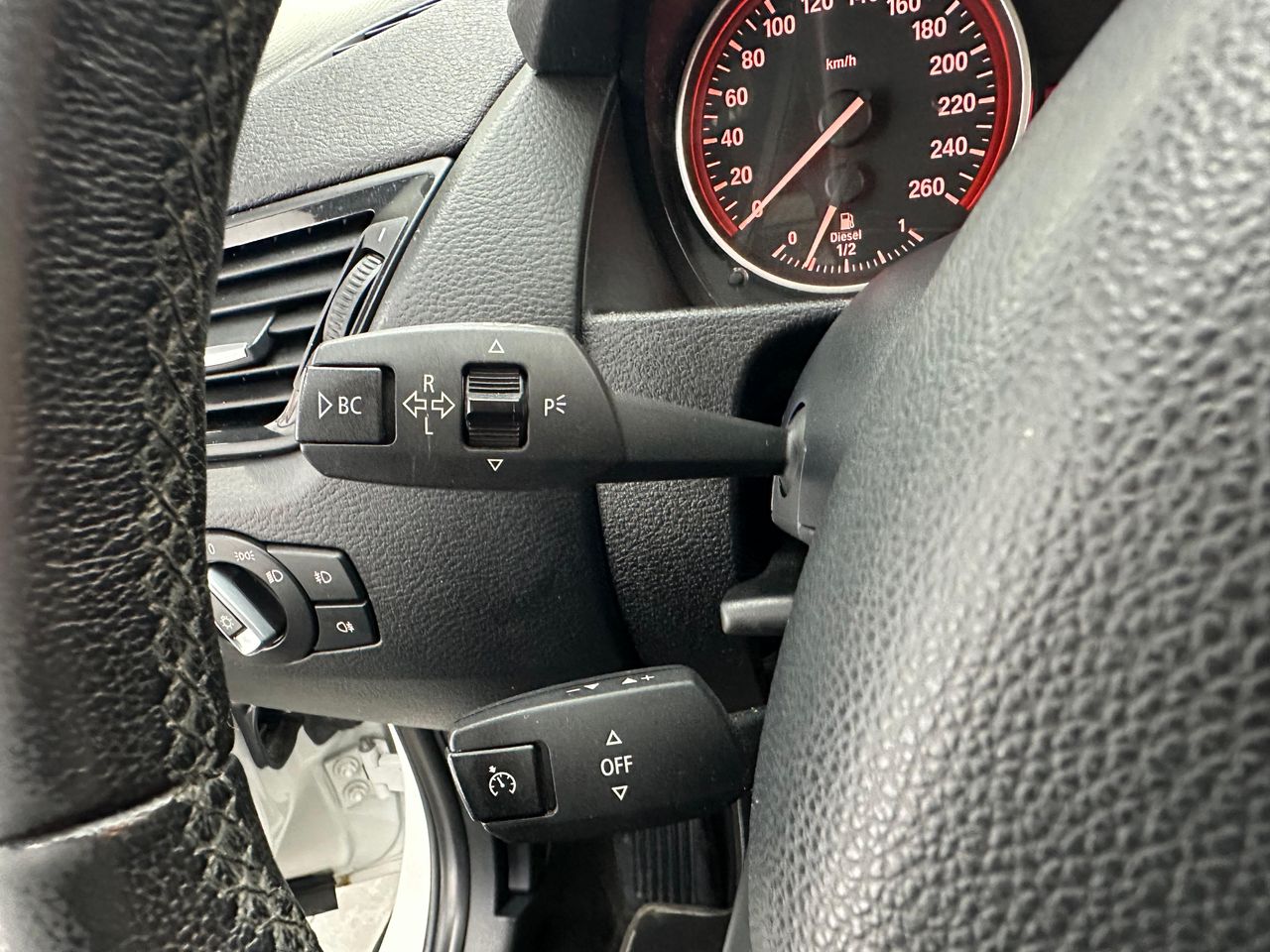 BMW X1 sDrive16d - Foto 2 