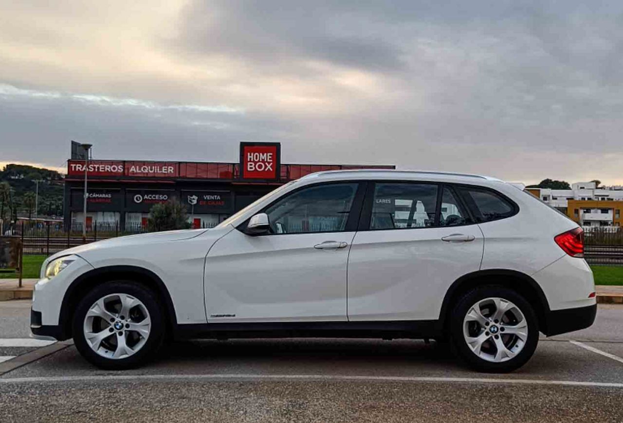 BMW X1 sDrive16d - Foto 2 