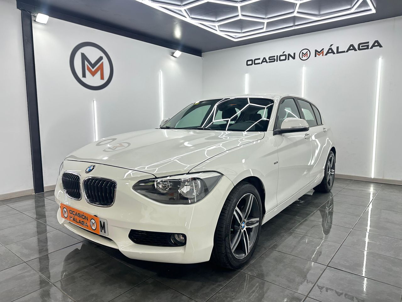 BMW Serie 1 118D Nacional  Sport 143Cv  - 163.000Km - Foto 2 