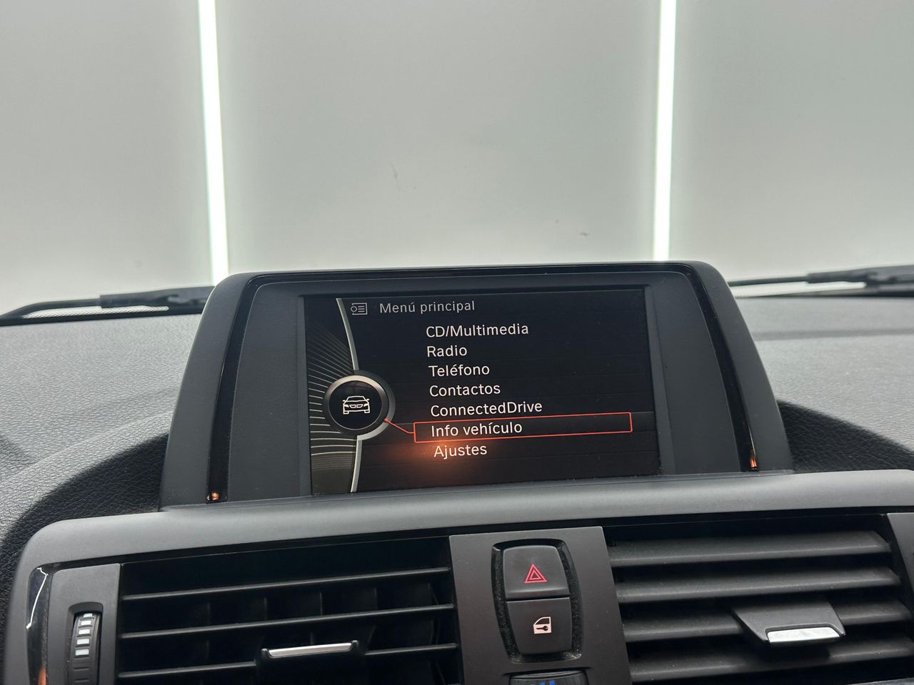 BMW Serie 1 118D Nacional  Sport 143Cv  - 163.000Km - Foto 2 