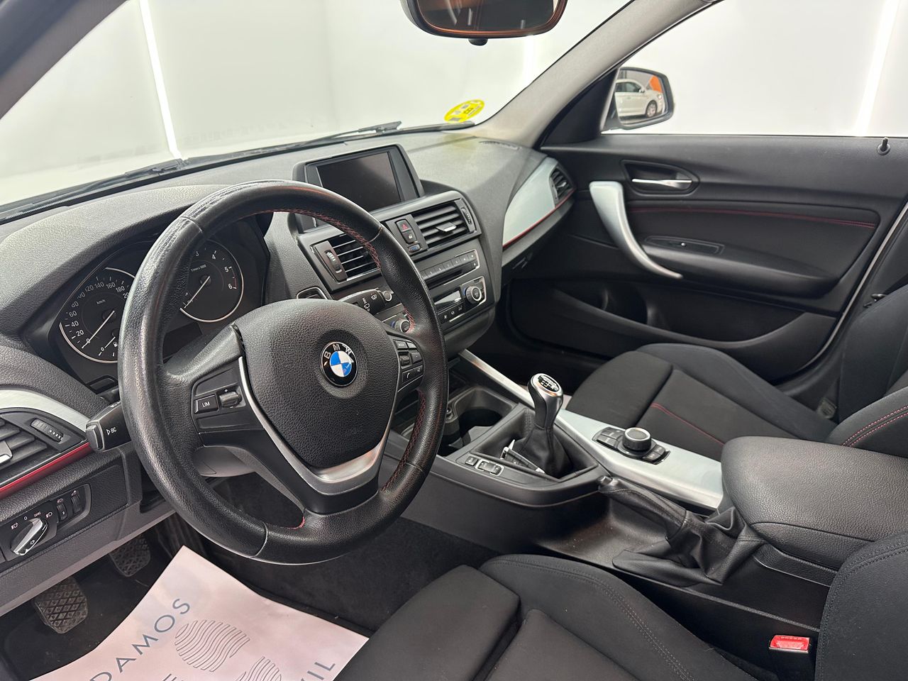 BMW Serie 1 118D Nacional  Sport 143Cv  - 163.000Km - Foto 2 