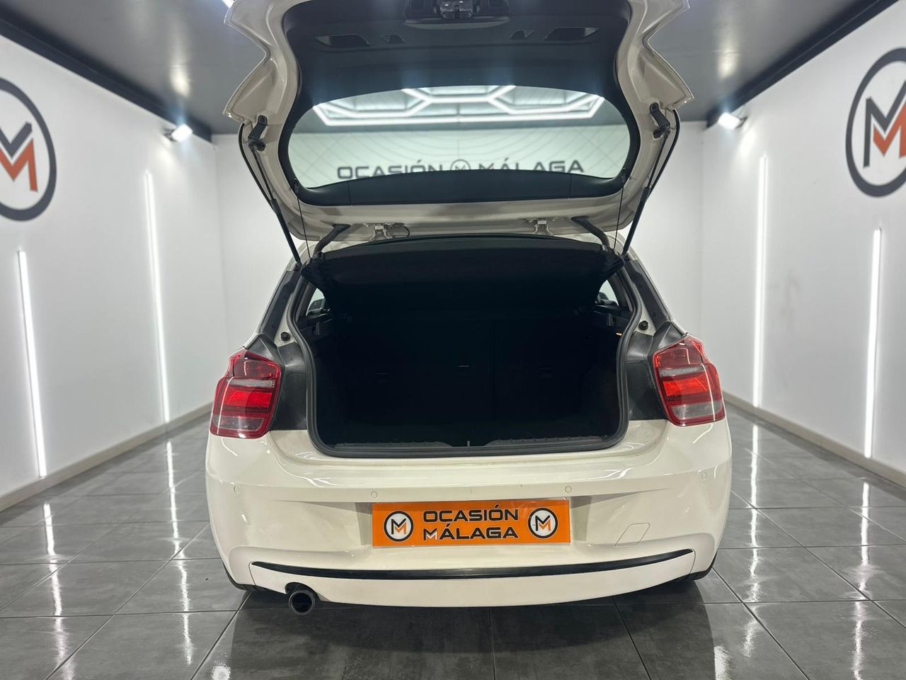 BMW Serie 1 118D Nacional  Sport 143Cv  - 163.000Km - Foto 2 