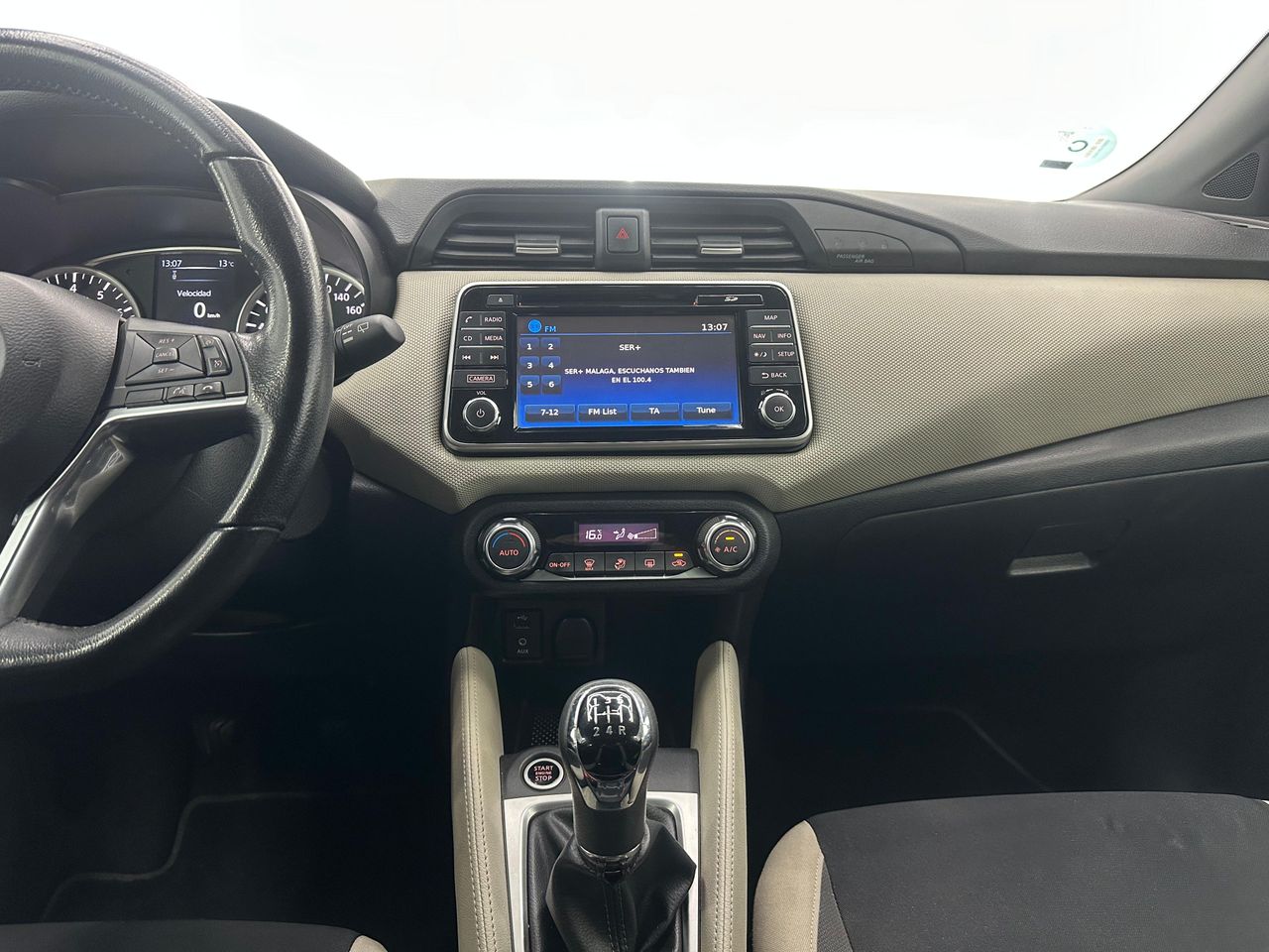 Nissan Micra 5p IG-T BOSE Limited Edition Nacional 90Cv - 95.000Km - Foto 2 