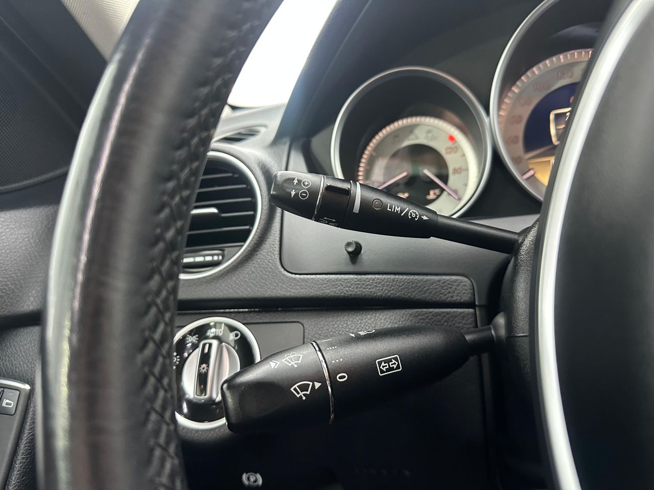 Mercedes Clase C C 200 CDI Avantgarde Automatico 136Cv -230.000Km - Foto 2 