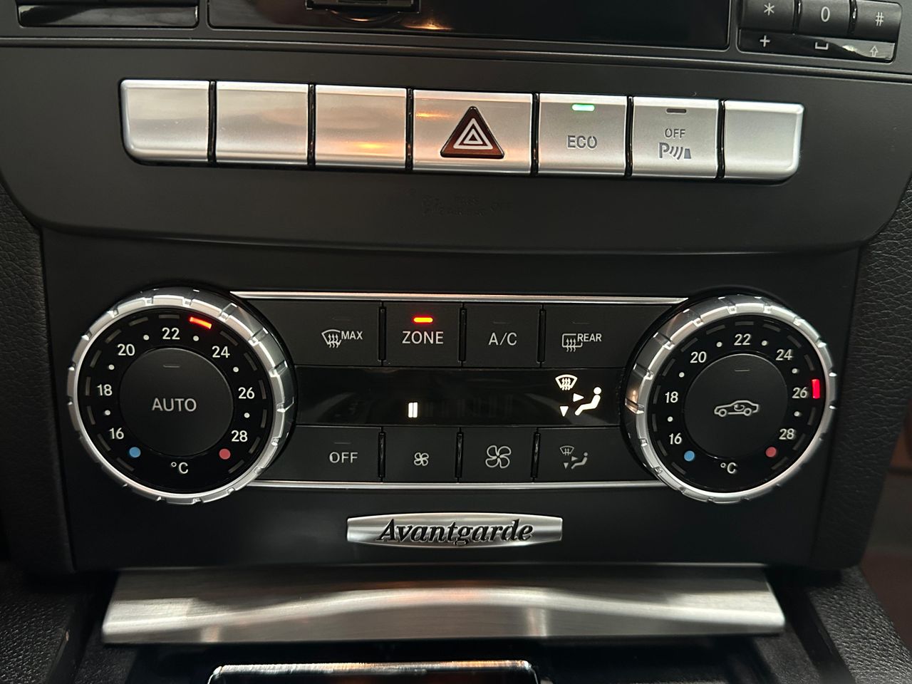 Mercedes Clase C C 200 CDI Avantgarde Automatico 136Cv -230.000Km - Foto 2 