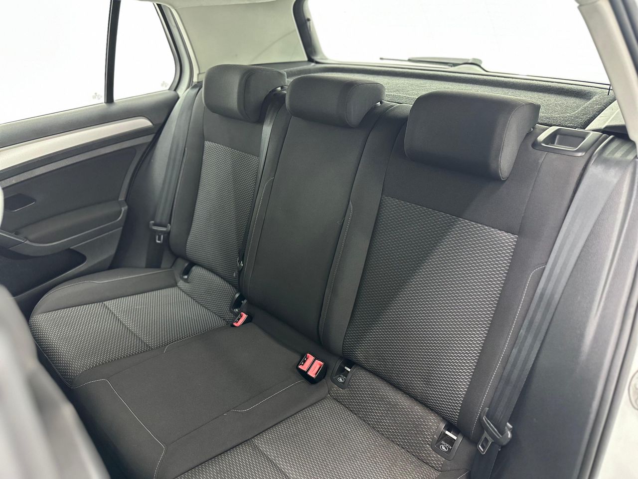 Volkswagen Golf Advance 1.6 TDI 85kW (115CV) Nacional  143.000Km - Foto 2 