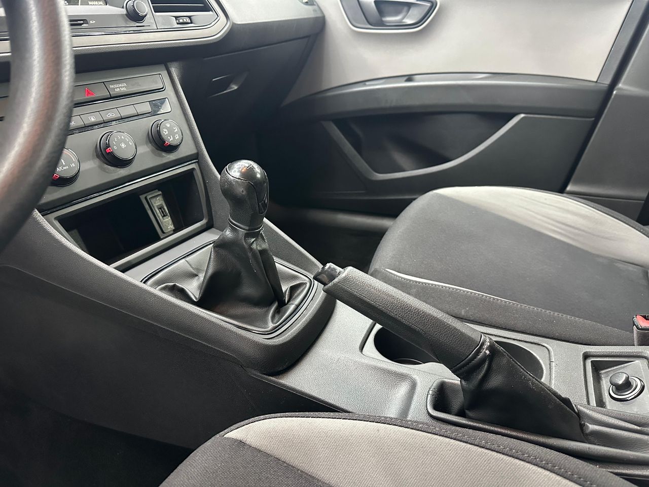 Seat Leon 1.6 TDI 66kW (90CV) Reference Plus Nacional - 189.000Km - Foto 2 