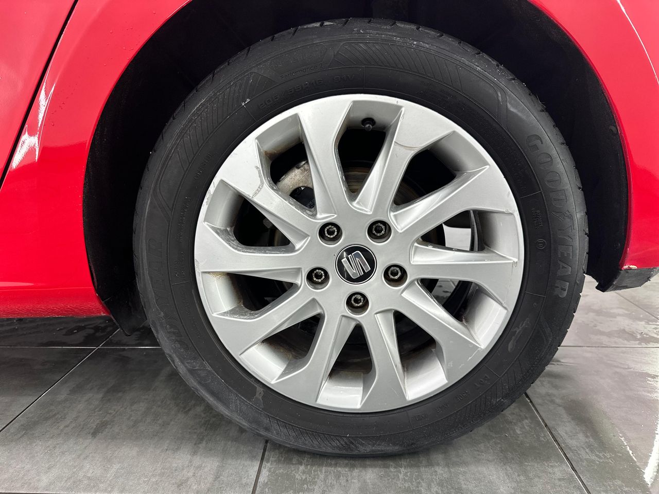 Seat Leon 1.6 TDI 66kW (90CV) Reference Plus Nacional - 189.000Km - Foto 2 