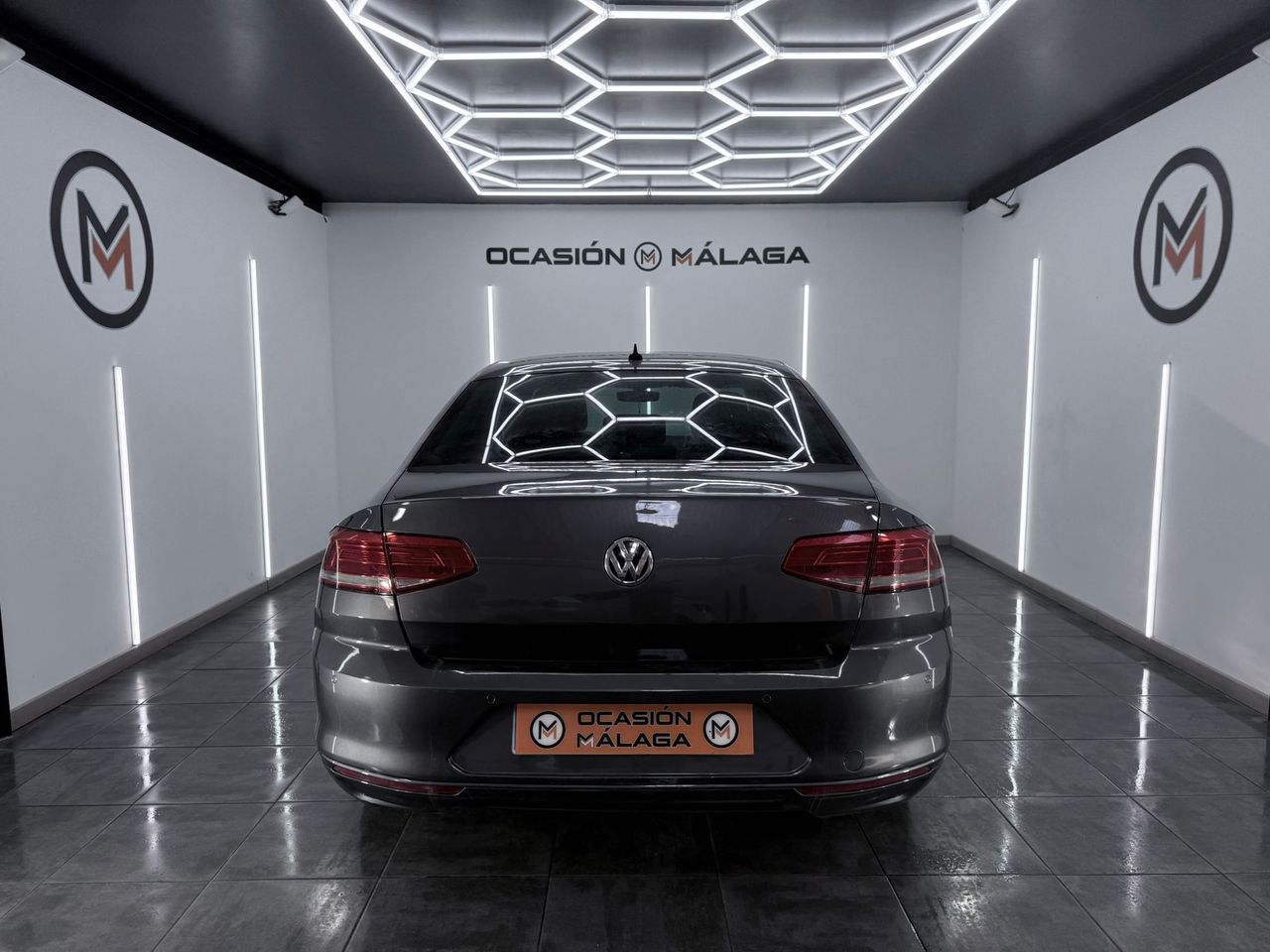 Volkswagen Passat 1.6 TDI 120cv Advance BMT Nacional - Foto 2 