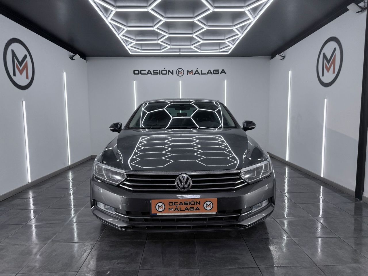 Volkswagen Passat 1.6 TDI 120cv Advance BMT Nacional - Foto 2 