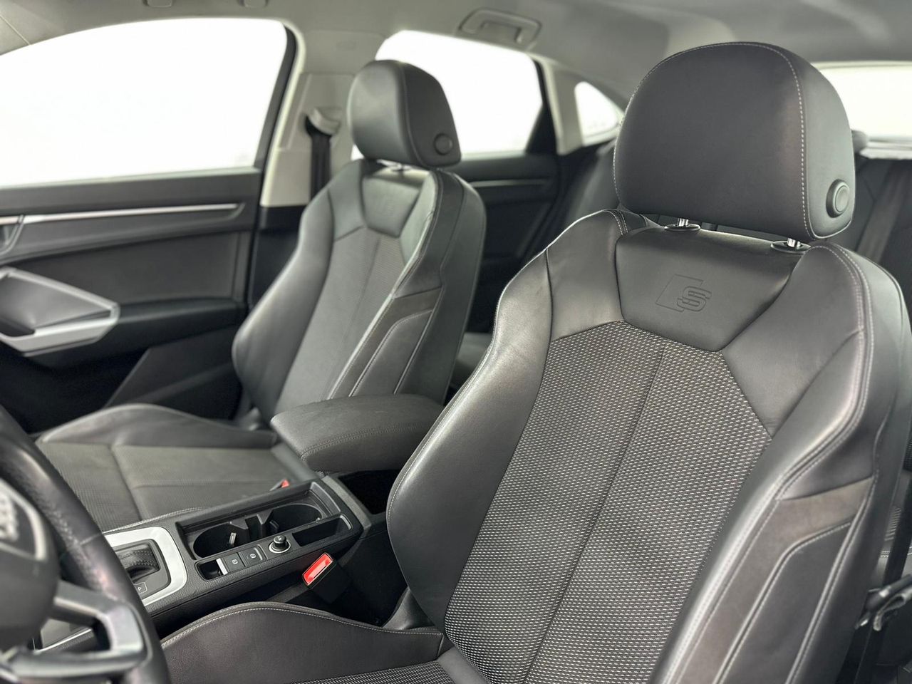 Audi Q3 Black line 35 TDI 110kW (150CV) S tronic - 94.000Km - Foto 2 