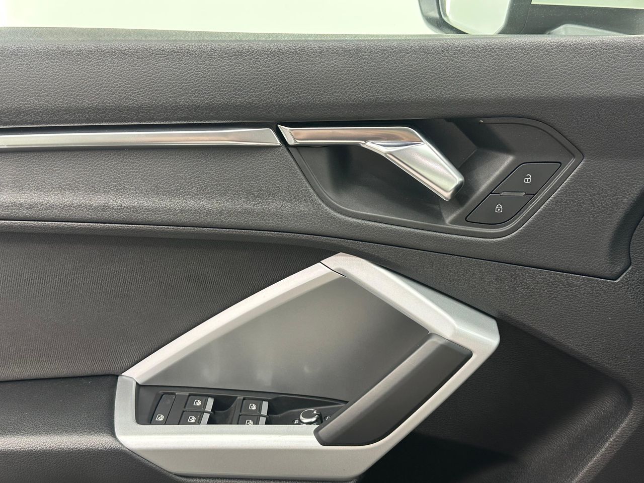 Audi Q3 Black line 35 TDI 110kW (150CV) S tronic - 94.000Km - Foto 2 