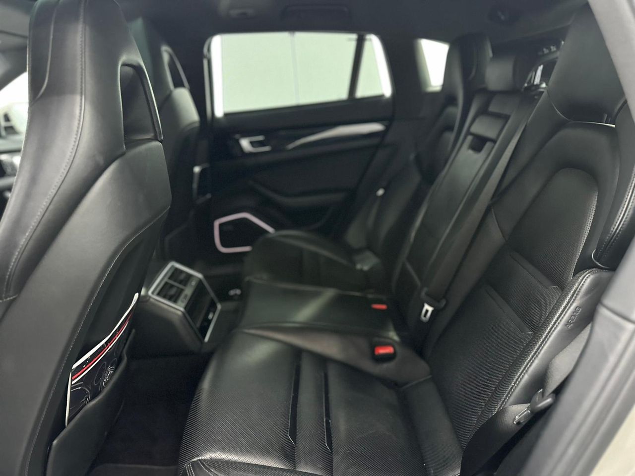 Porsche Panamera 4 E-Hybrid Executive - Foto 2 