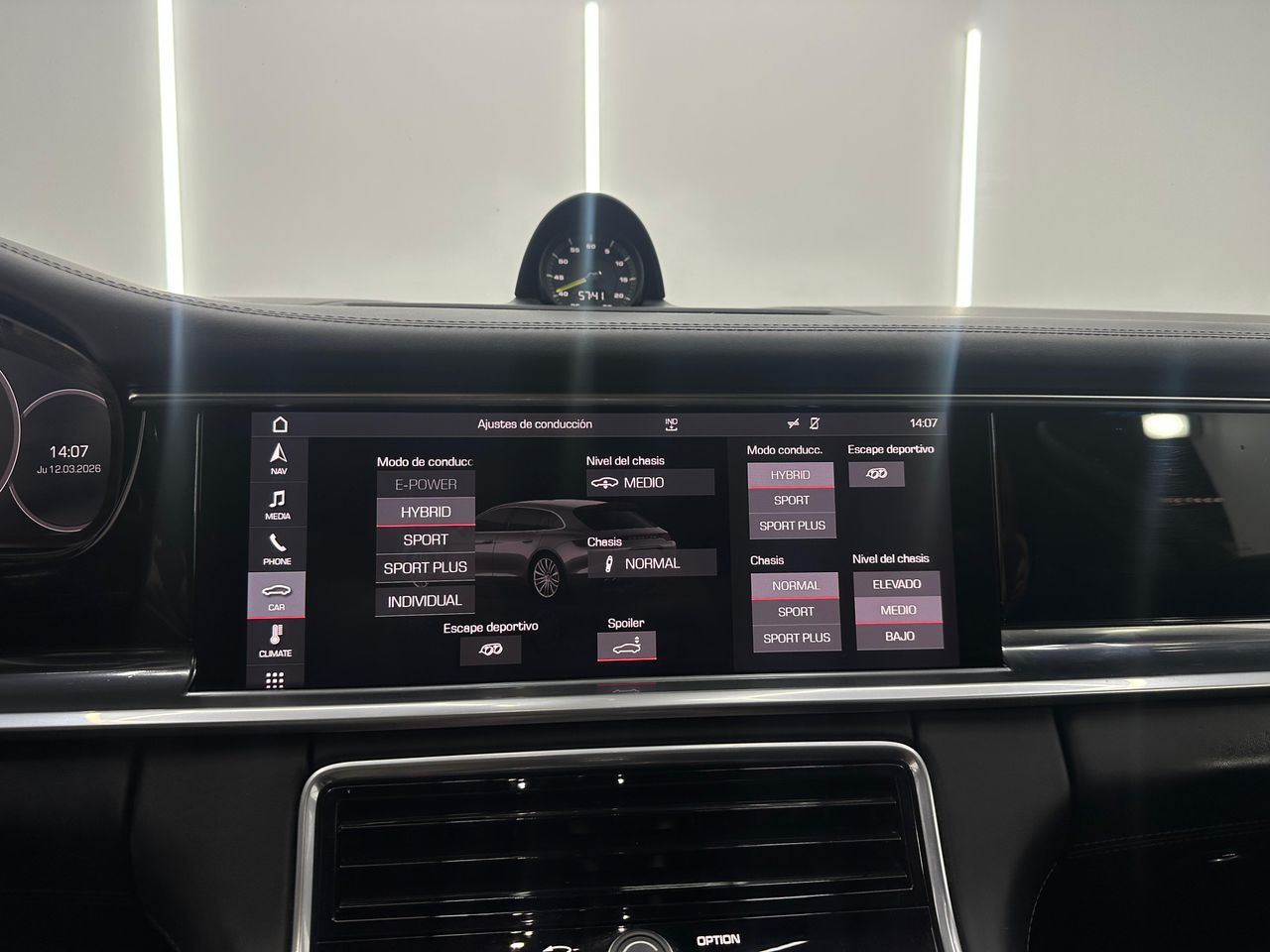 Porsche Panamera 4 E-Hybrid Executive - Foto 2 