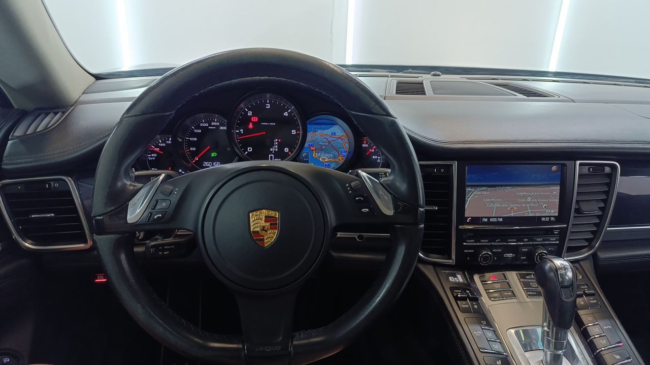Porsche Panamera 3.0 TD Tiptronic - Foto 2 