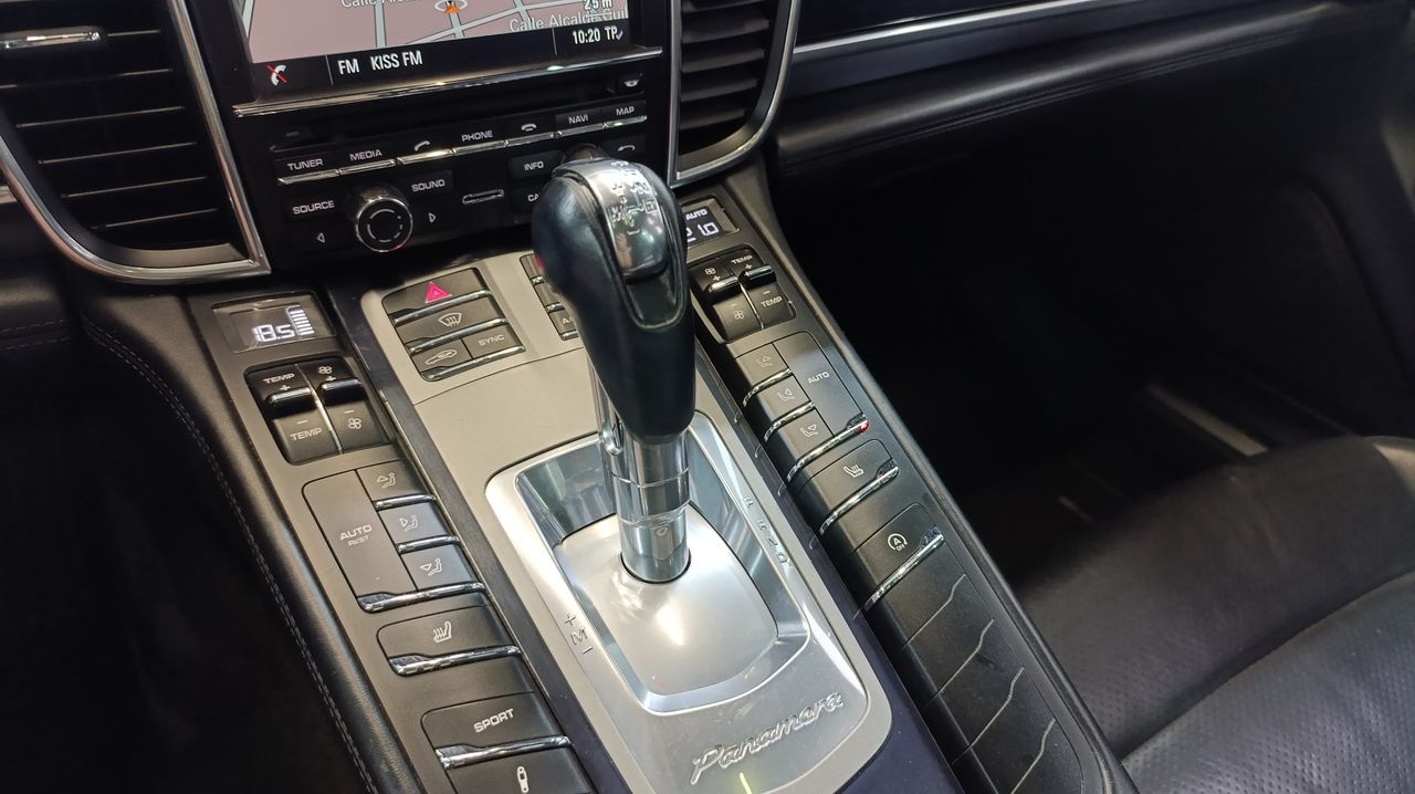 Porsche Panamera 3.0 TD Tiptronic - Foto 2 