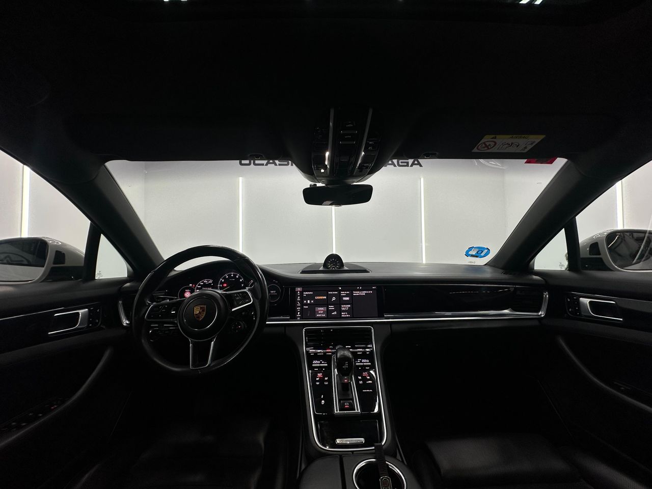 Porsche Panamera 4 E-Hybrid Executive - Foto 2 