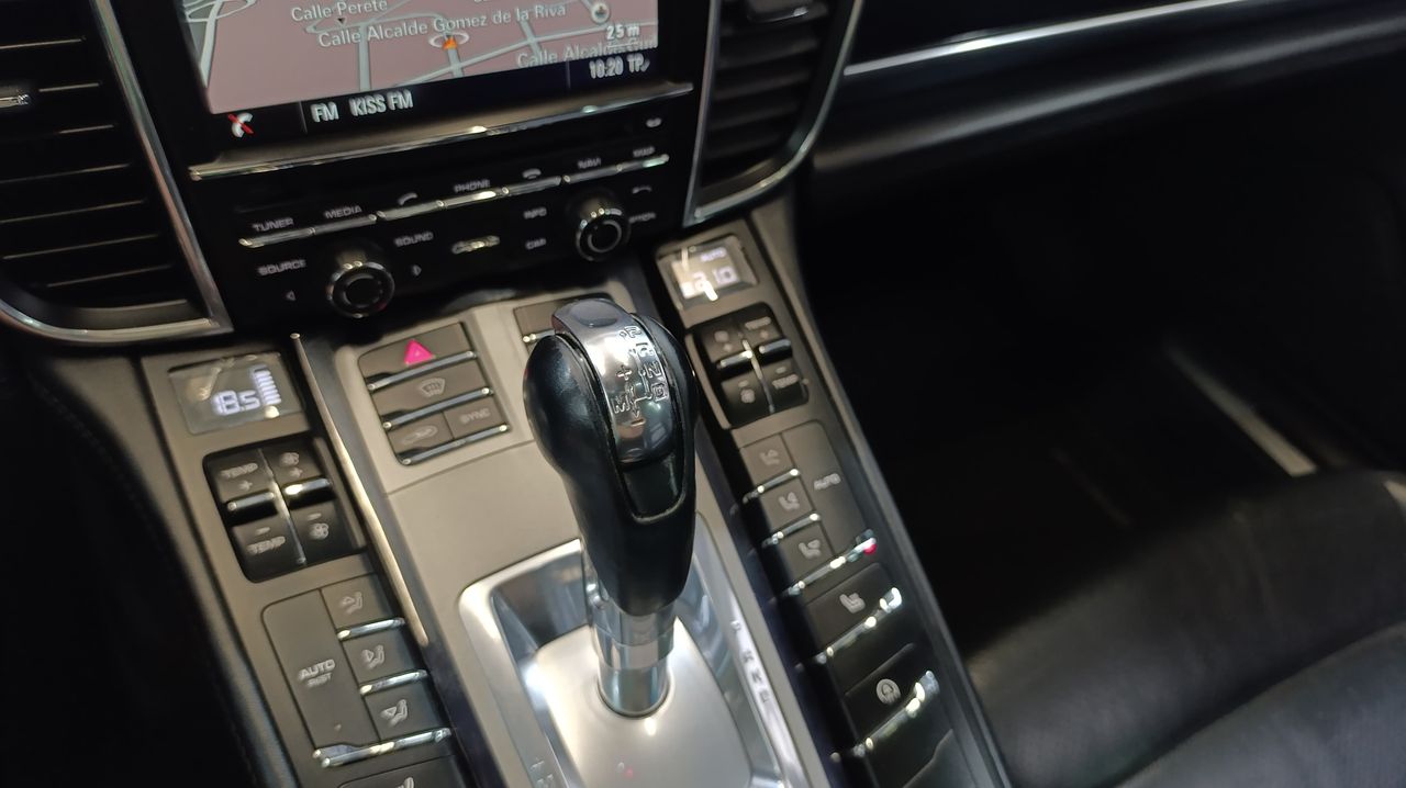 Porsche Panamera 3.0 TD Tiptronic - Foto 2 