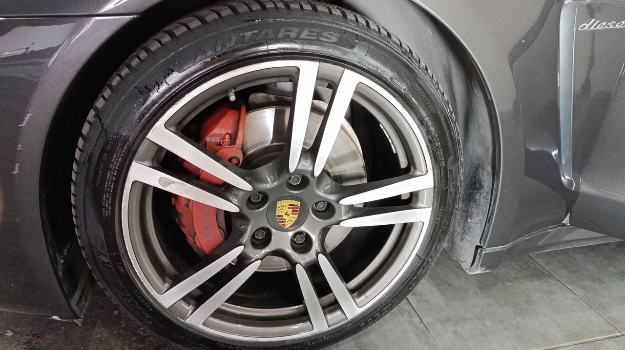 Porsche Panamera 3.0 TD Tiptronic - Foto 2 