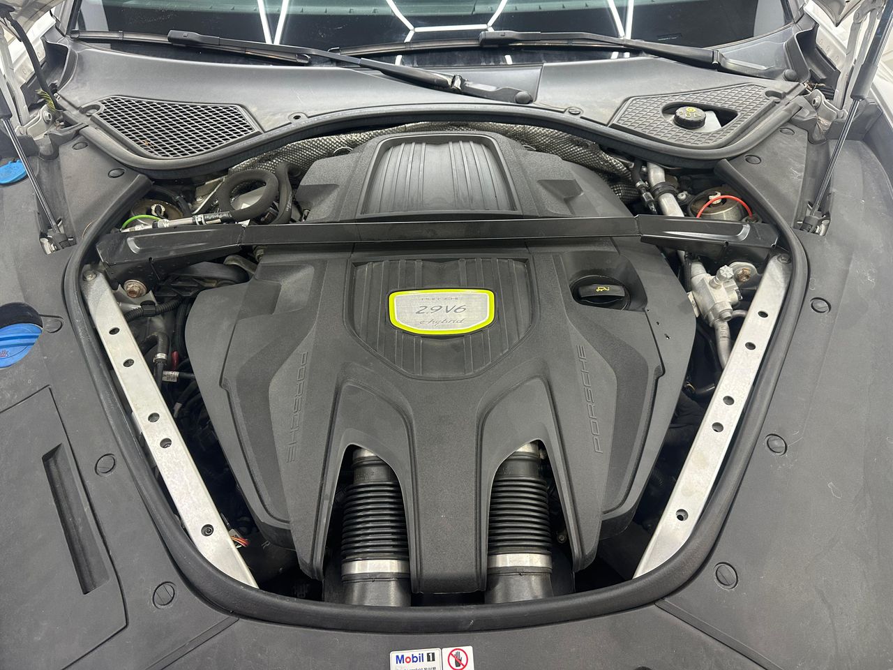 Porsche Panamera 4 E-Hybrid Executive - Foto 2 