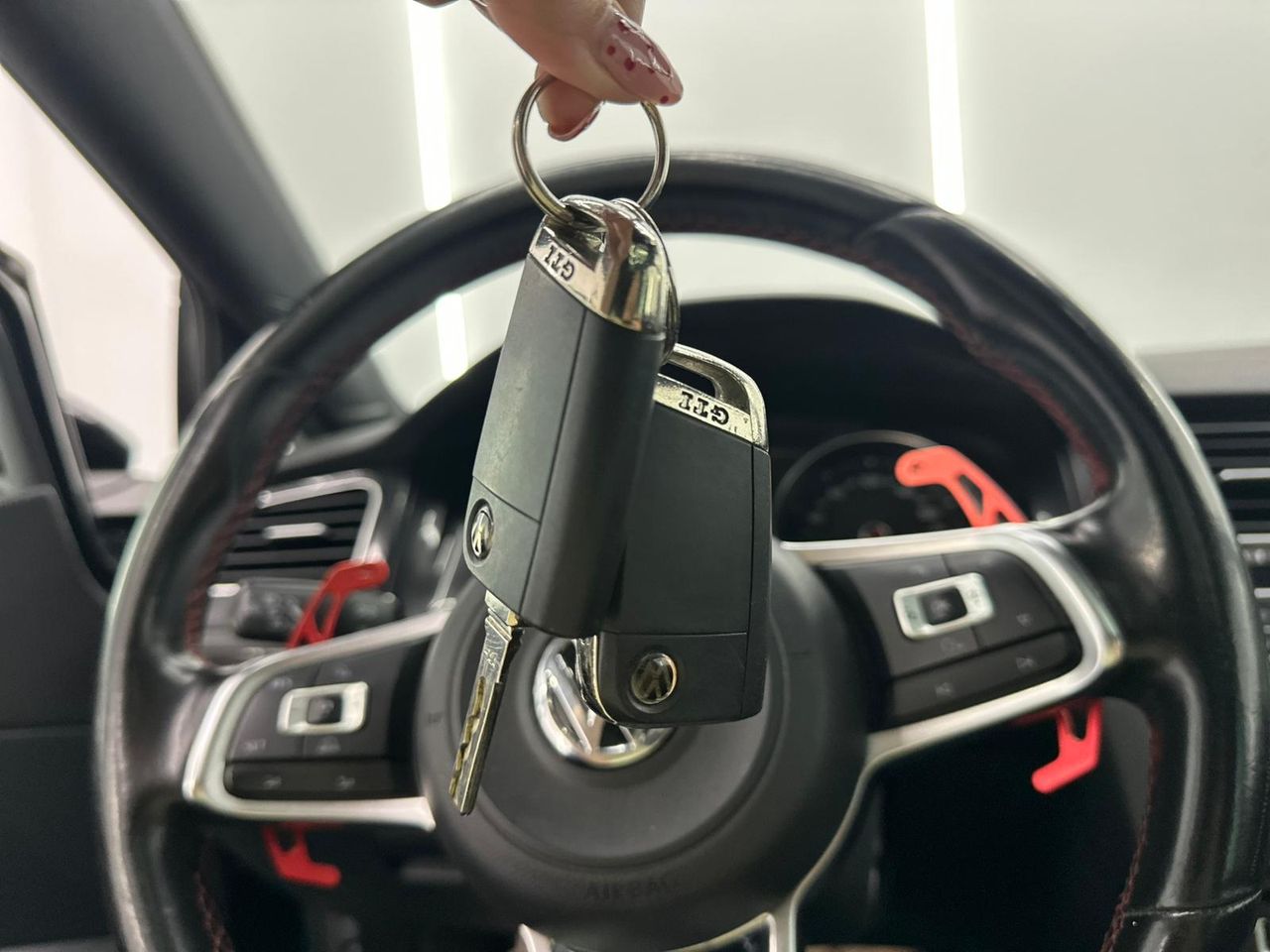 Volkswagen Golf GTI 2.0 TSI DSG BMT 220Cv - 120.000Km - Foto 2 